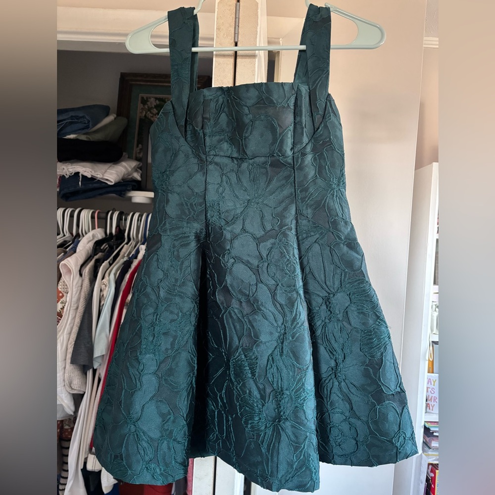 Never worn evergreen cocktail dress!